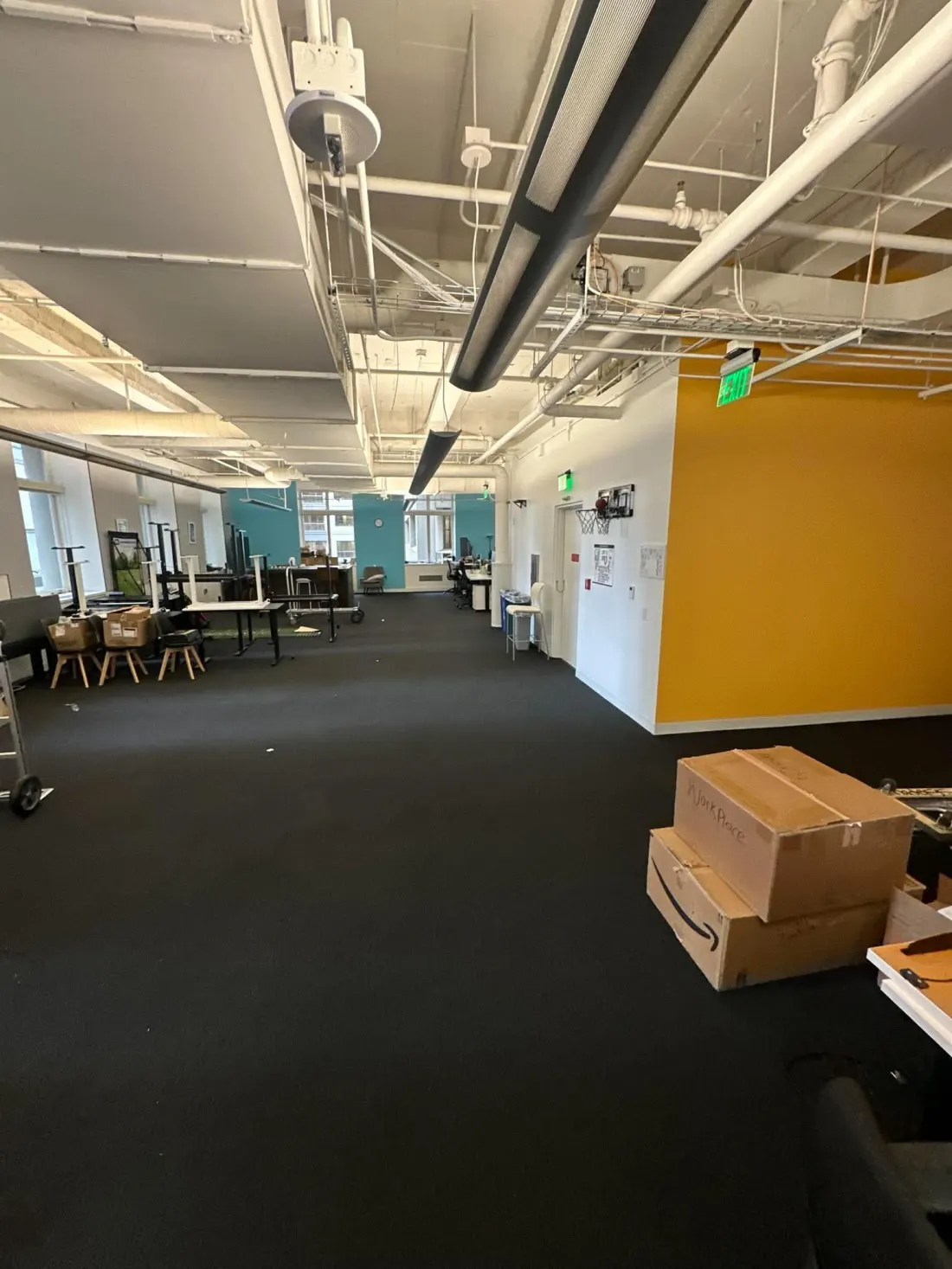 Office relocation crew from Stairwise